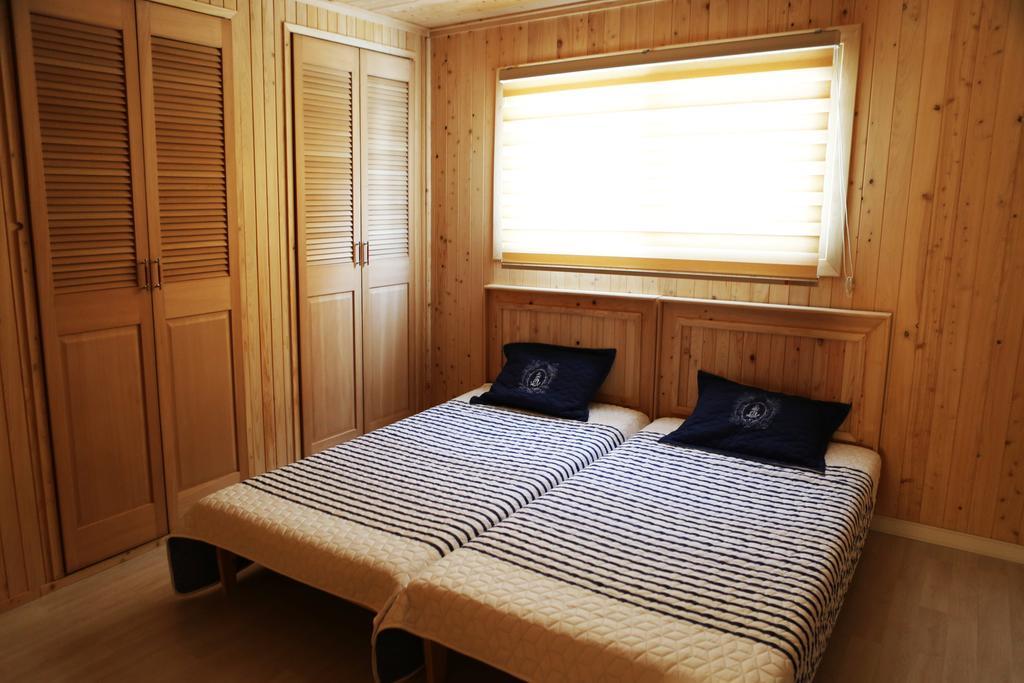 Haevichi Pension Seogwipo Bagian luar foto